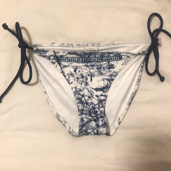 Abercrombie & Fitch Other - Abercrombie & Fitch Bikini Bottom